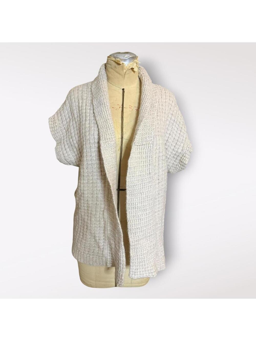 H&M Short Sleeve Cream White Cardigan